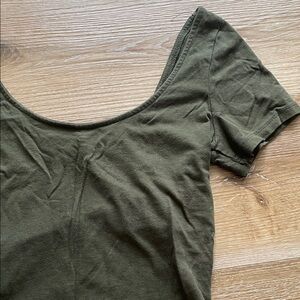 Fashion Nova Forest Green Short Sleeve Tee